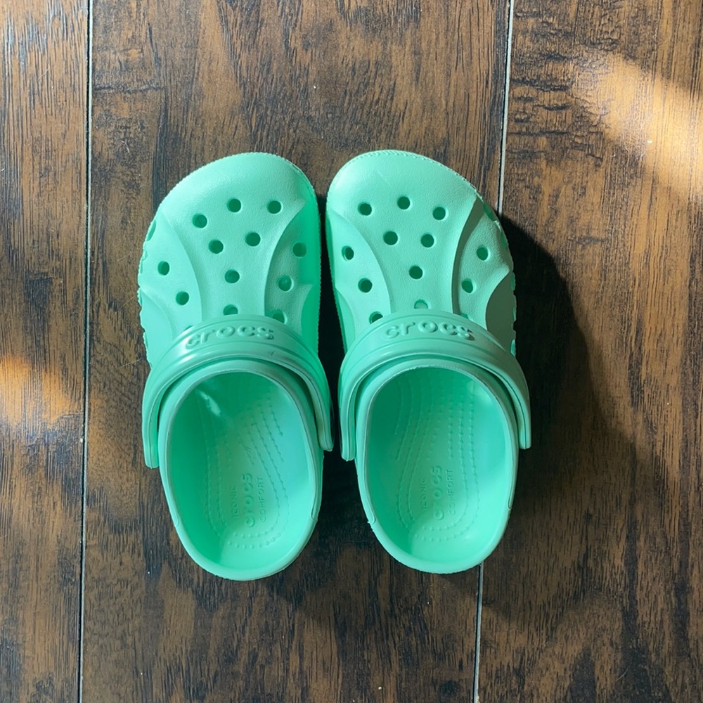 Crocs